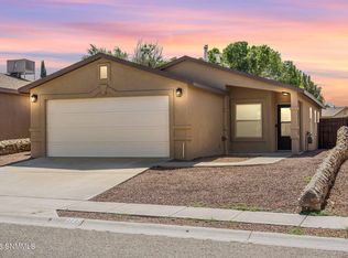 3733 Stoneway Rd, Las Cruces, NM 88012