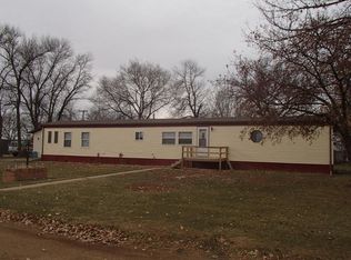 406 N Washington St, Groton, SD 57445