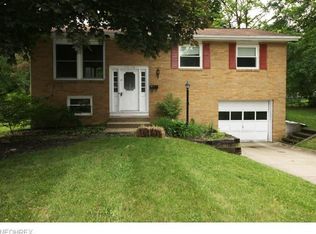 2598 Peach Tree Cir, Stow, OH 44224