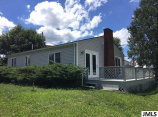 143 Duryeas Pt, Michigan Center, MI 49254