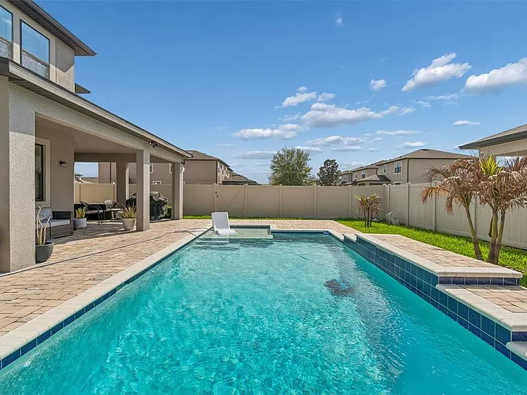 19328 Breynia Dr — Photo 61
