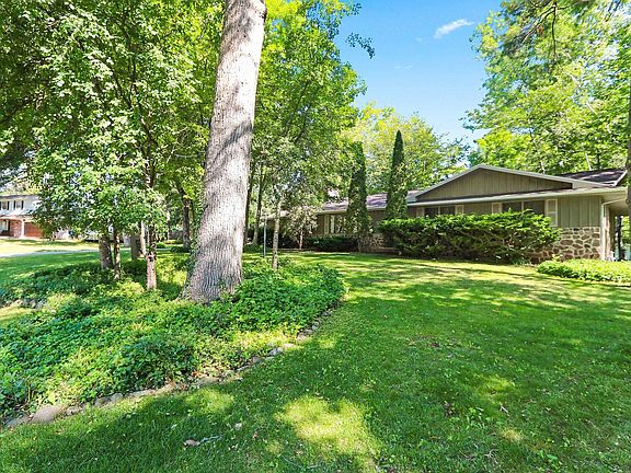 3rd image of 1338 Ken Dr