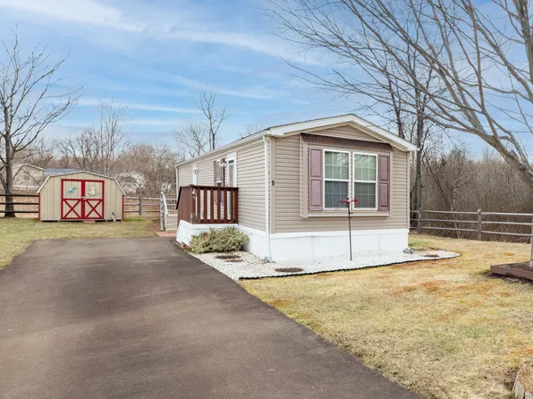 9 Turtle Lane, Milford, CT 06460
