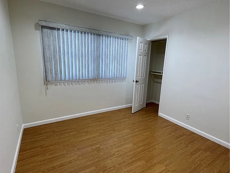 14261 Cedarwood St — Photo 8