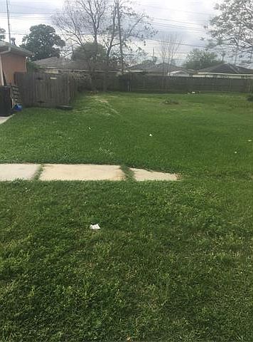 2nd image of 4049 W Louisiana State Dr