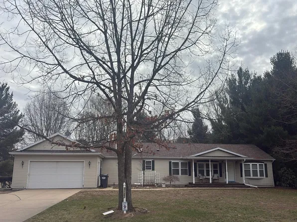 3121 Boyer Rd, Coloma, MI 49038