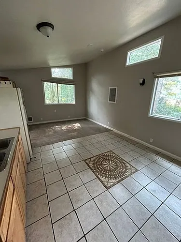 93089 Marcola Rd Photo 1