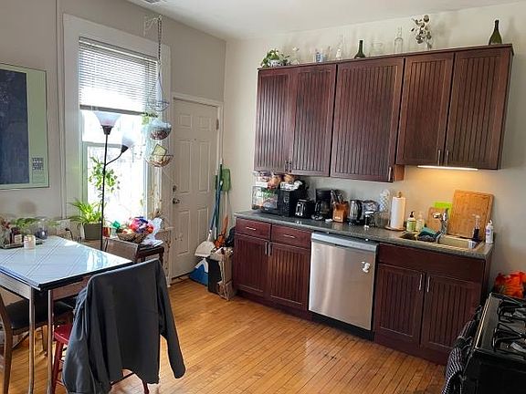 5th image of 1613 W Pierce Ave APT 2