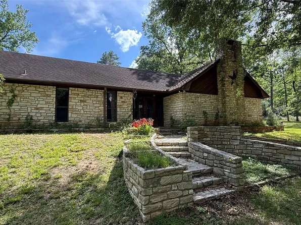 246 Rosanky, Livingston, TX 77351