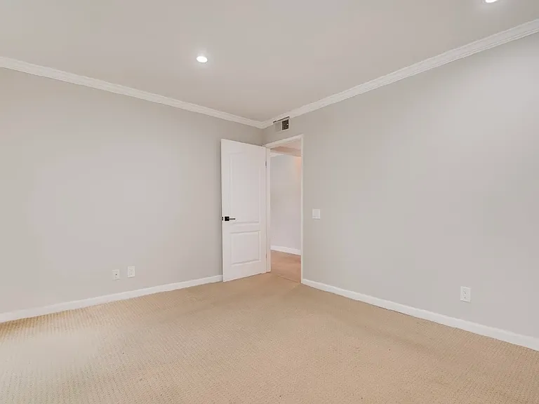 6314 Friars Rd #212 — Photo 19