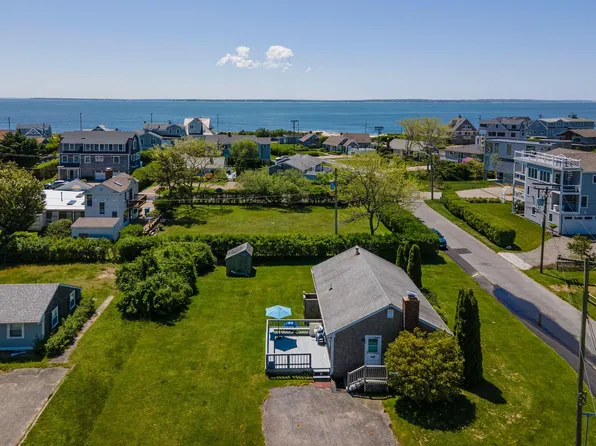 24 Fresh River Lane, Falmouth, MA 02540