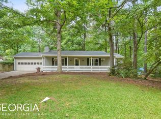 5285 Sugar Ridge Dr, Buford, GA 30518
