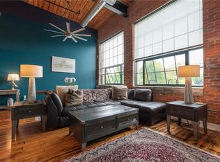 180 Allen St UNIT 207, Woonsocket, RI 02895