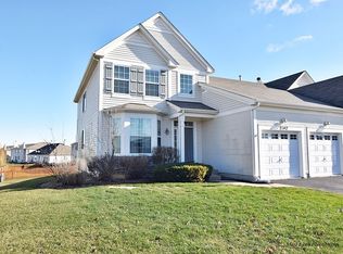2142 Bluebird Ln, Yorkville, IL 60560