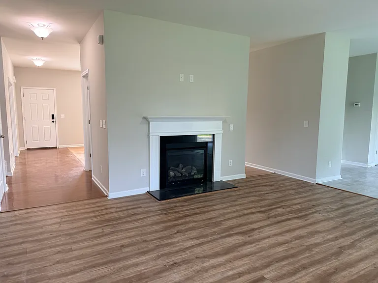 1263 Tranquil Falls Ln — Photo 5