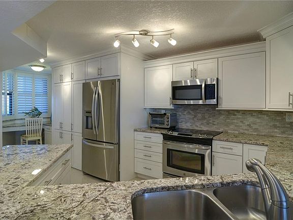 4th image of 9550 S Ocean Dr APT 802