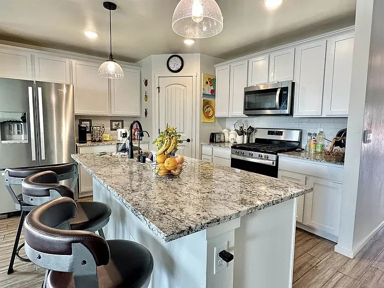 1210 San Carlos St — Photo 10