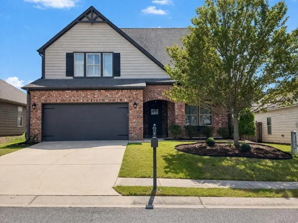 1004 Bethpage Ln, Calera, AL 35040