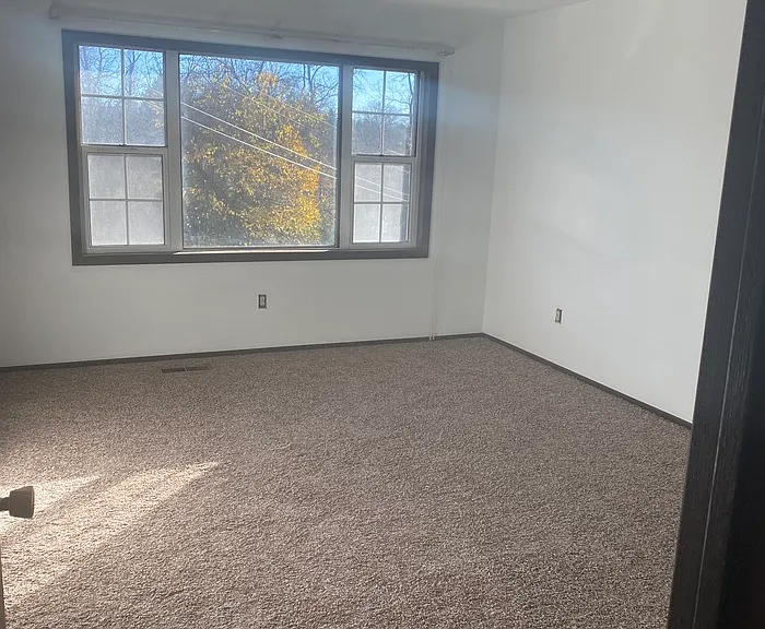 426 Tracy Ln #10 — Photo 6