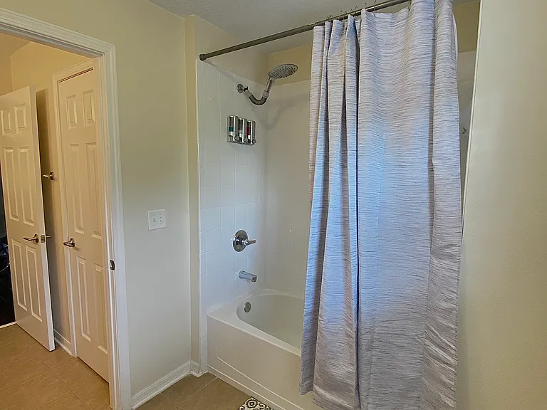 4433 Fieldview Cir — Photo 20