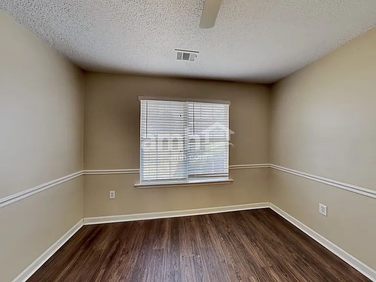 1515 Morning Glory Way — Photo 20