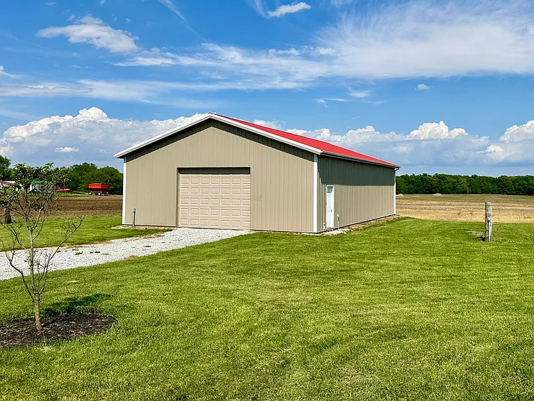 10703 N Centerville Rd — Photo 24