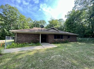 214 E Hughes Lake Rd, Rose City, MI 48654