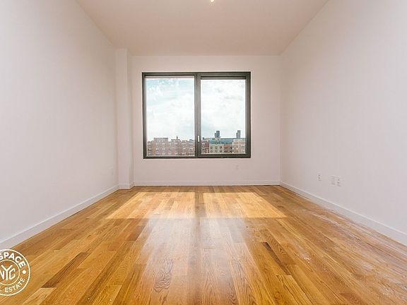 2nd image of 123 Melrose St APT 755