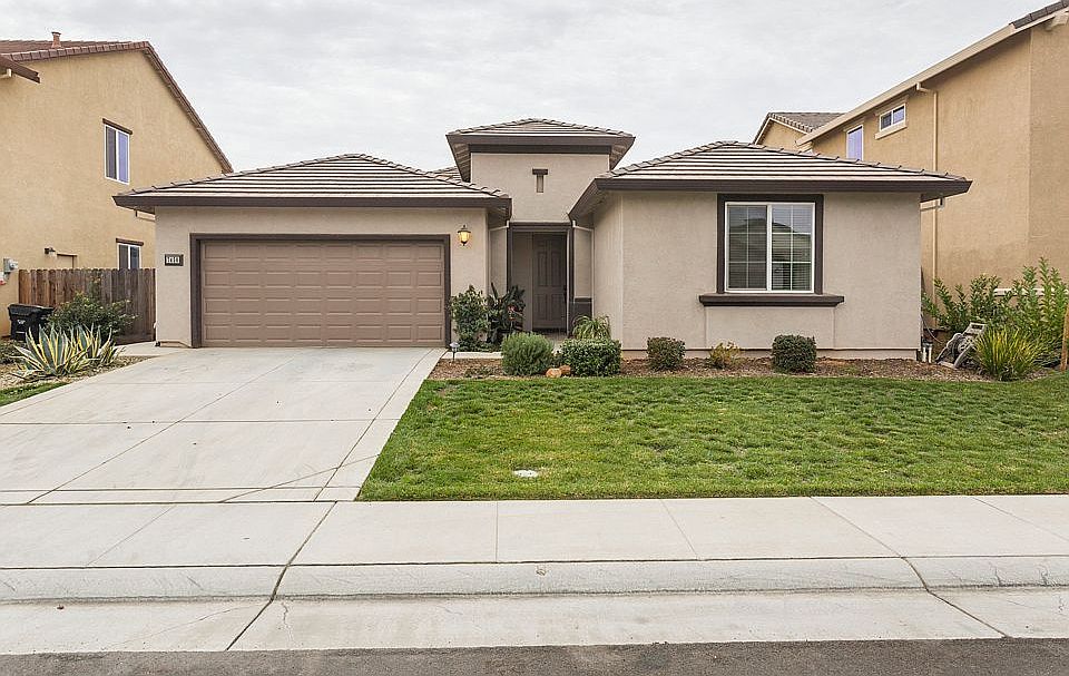 2nd image of 7450 Thorndale Way