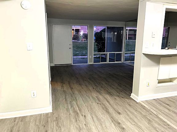 3rd image of 7151 Donnell Pl APT A6