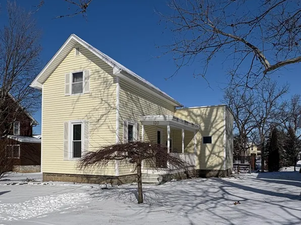 130 Grove St, Bluffton, OH 45817