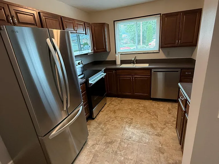 24665 Clareshire Dr #104 — Photo 8