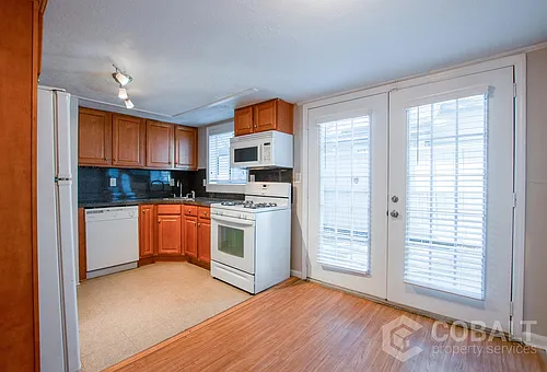 2030 Defoor Ave NW Photo 1