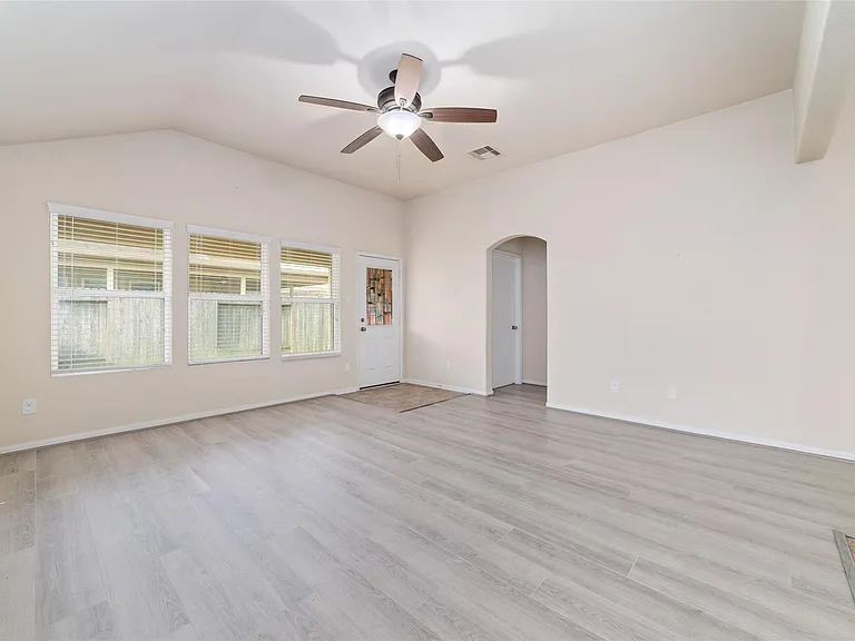 3307 Upland Spring Trce — Photo 16