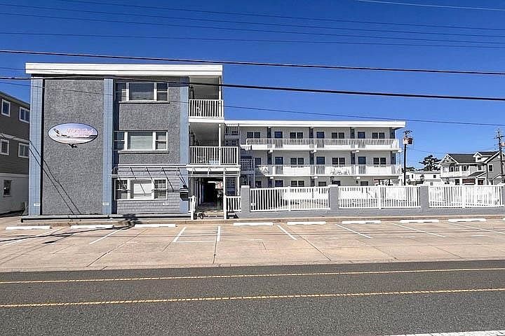 1st image of 1400 Surf Ave #102
