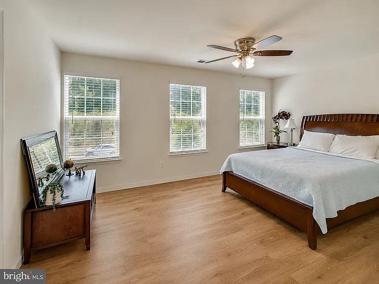 2216 Potomac River Blvd — Photo 40