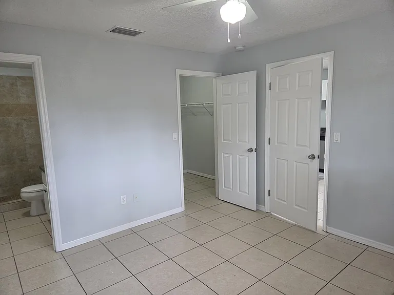 7436 Navajo Trl — Photo 5