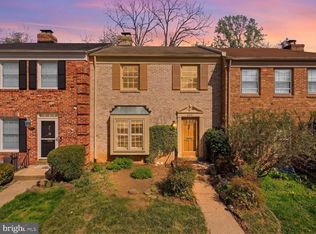 9251 Bailey Ln, Fairfax, VA