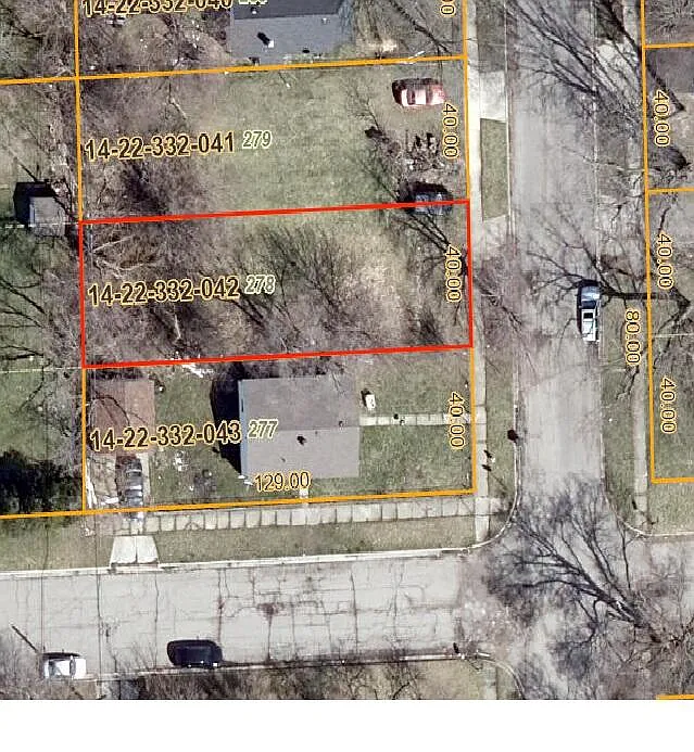 457 Cameron Ave photo 1