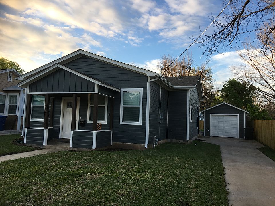 1st image of 607 E Mistletoe Ave