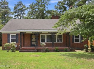 1502 N Queen St, Kinston, NC 28501