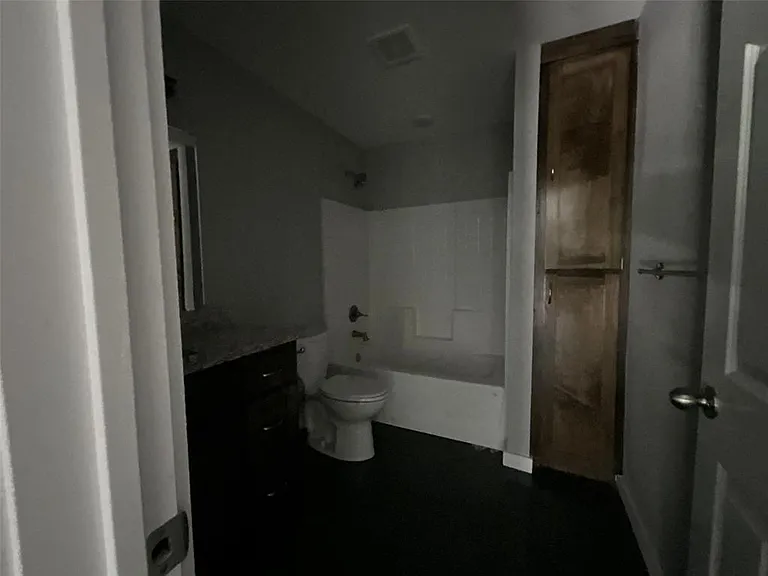 115 Isabella St — Photo 7
