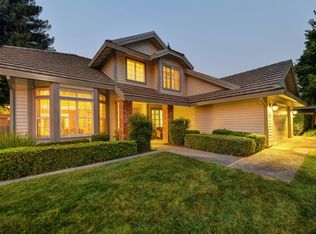 2229 Newcastle Gap Dr, Gold River, CA 95670