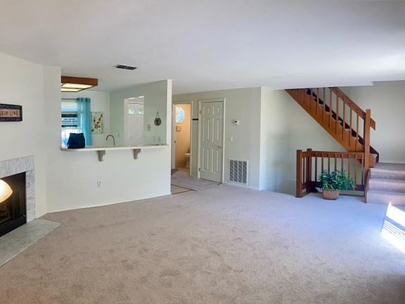 5th image of 4 Bassett Pl