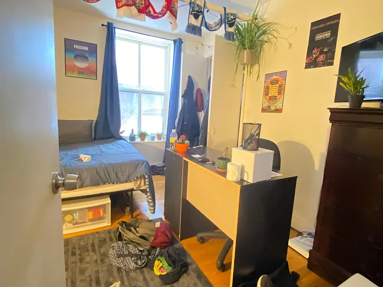 48 Winter St #5R — Photo 11