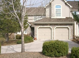 8334 S Peninsula Dr, Littleton, CO 80120
