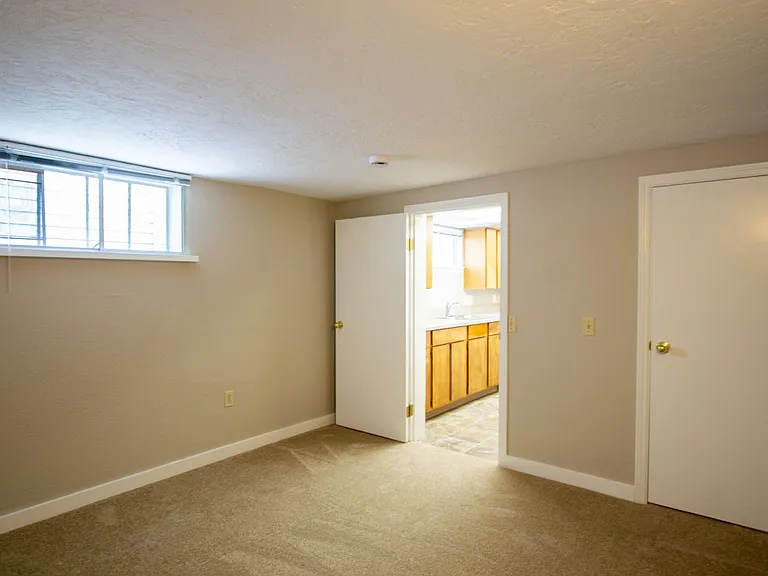 Great NW Location: Spacious 1 Bedroom Ready Now! — Photo 11