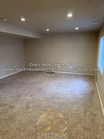 4074 W Cypress — Photo 32