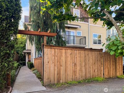 7321 47th Avenue SW #B, Seattle, WA, 98136