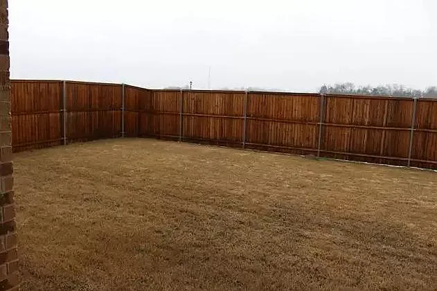 5010 Flanagan Dr — Photo 19